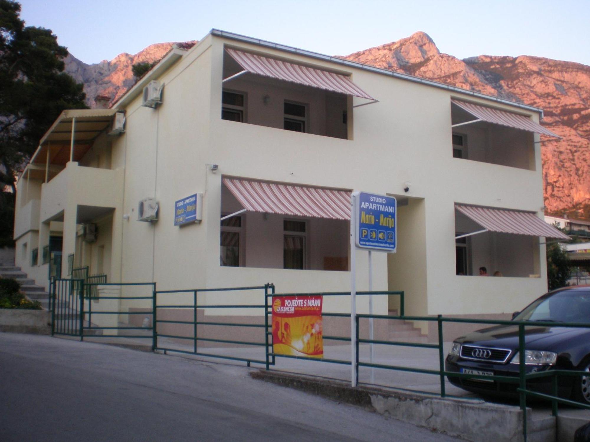 מאקרסקה Studio Apartments Marija With Private Parking מראה חיצוני תמונה