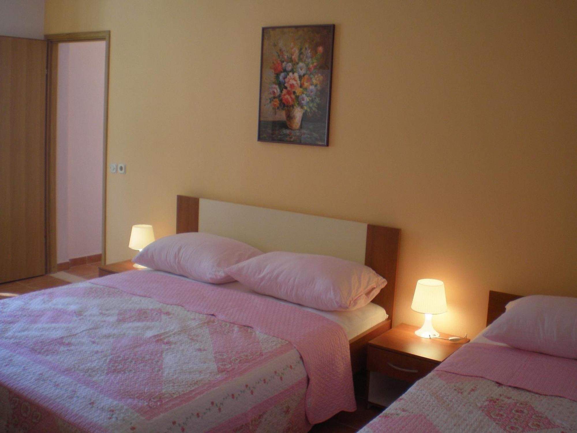 מאקרסקה Studio Apartments Marija With Private Parking חדר תמונה