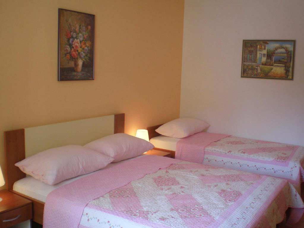 מאקרסקה Studio Apartments Marija With Private Parking חדר תמונה