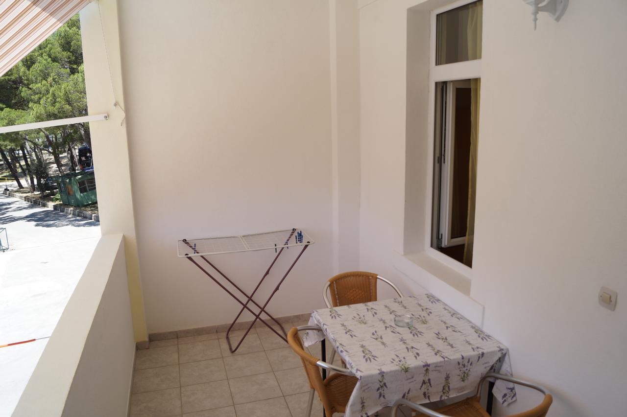 מאקרסקה Studio Apartments Marija With Private Parking מראה חיצוני תמונה