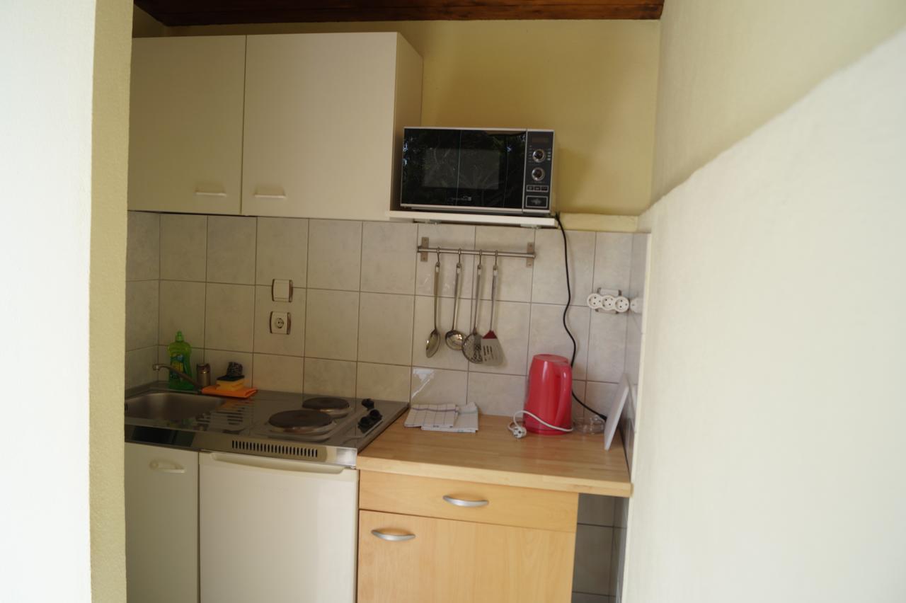 מאקרסקה Studio Apartments Marija With Private Parking מראה חיצוני תמונה