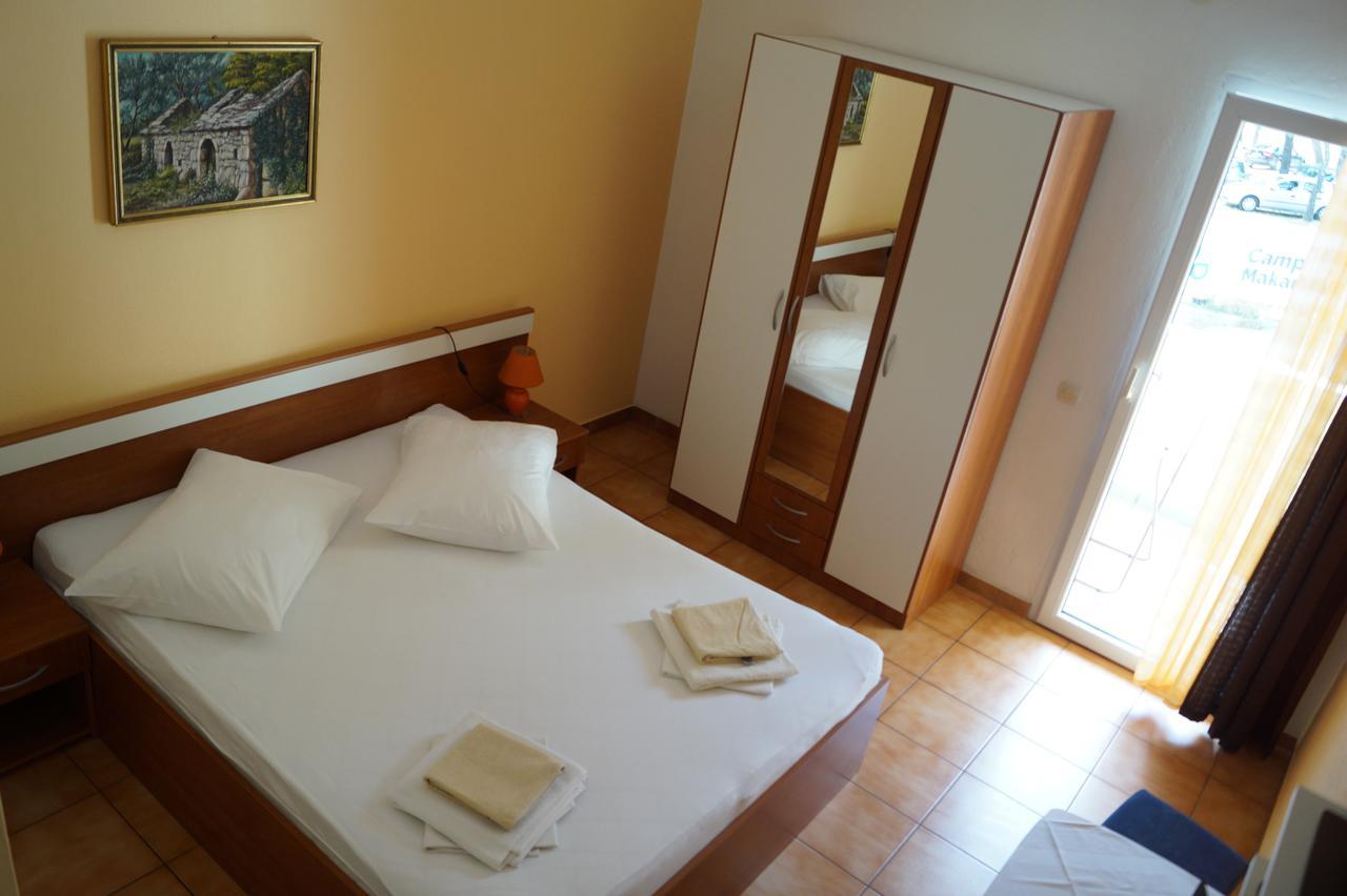 מאקרסקה Studio Apartments Marija With Private Parking מראה חיצוני תמונה